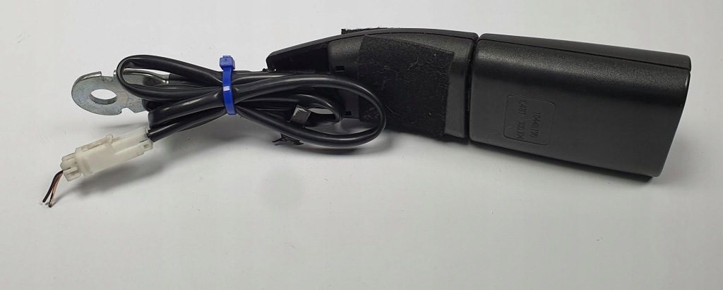 Клипса поперечина левый перед alfa romeo gt 10448190 eu Цена