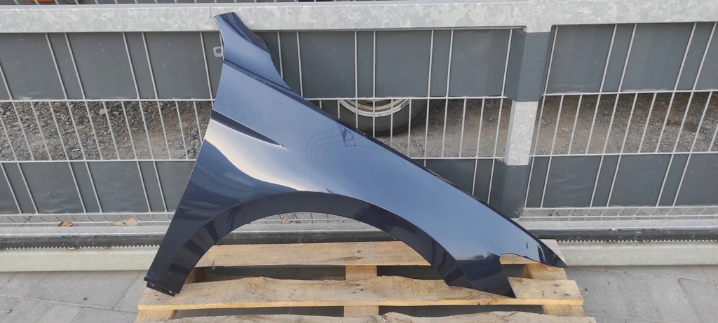 фото №1, Крыло правый volkswagen passat b8 lh5x