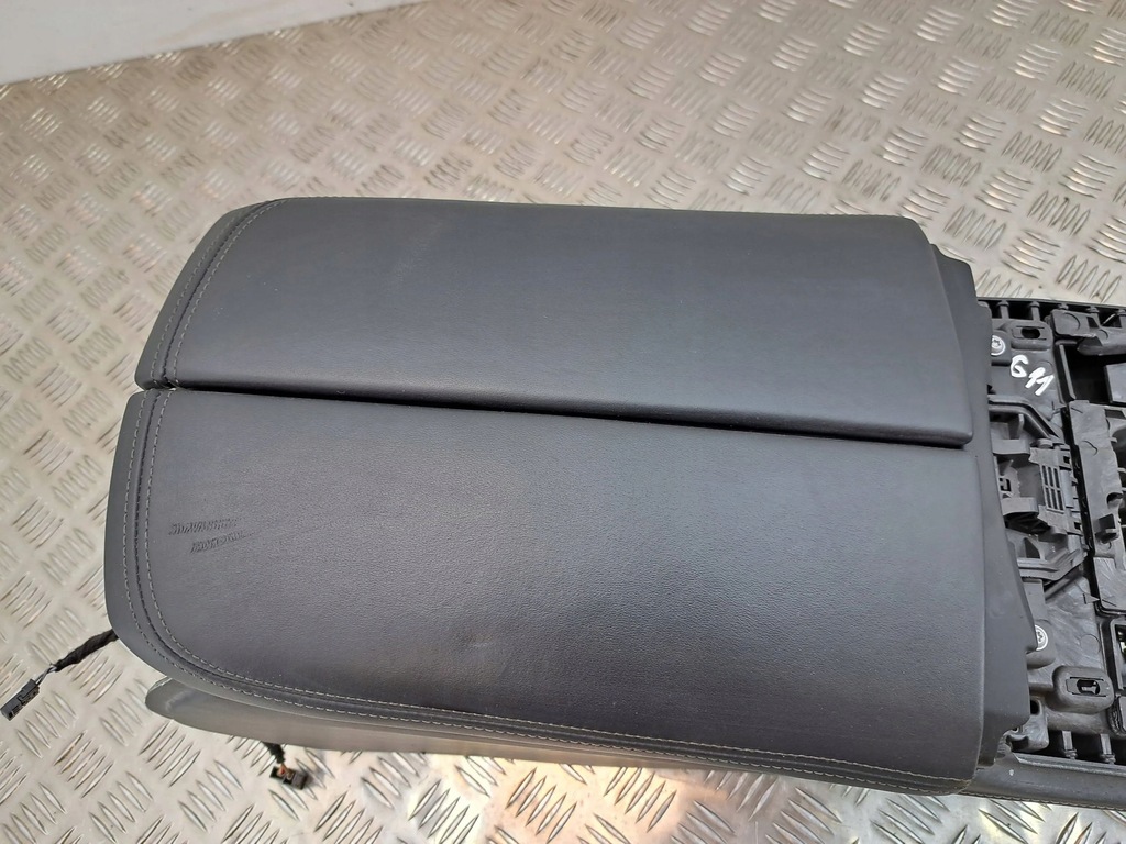 фото №6, Bmw 7 g11 g12 2017 подлокотник туннель среднего