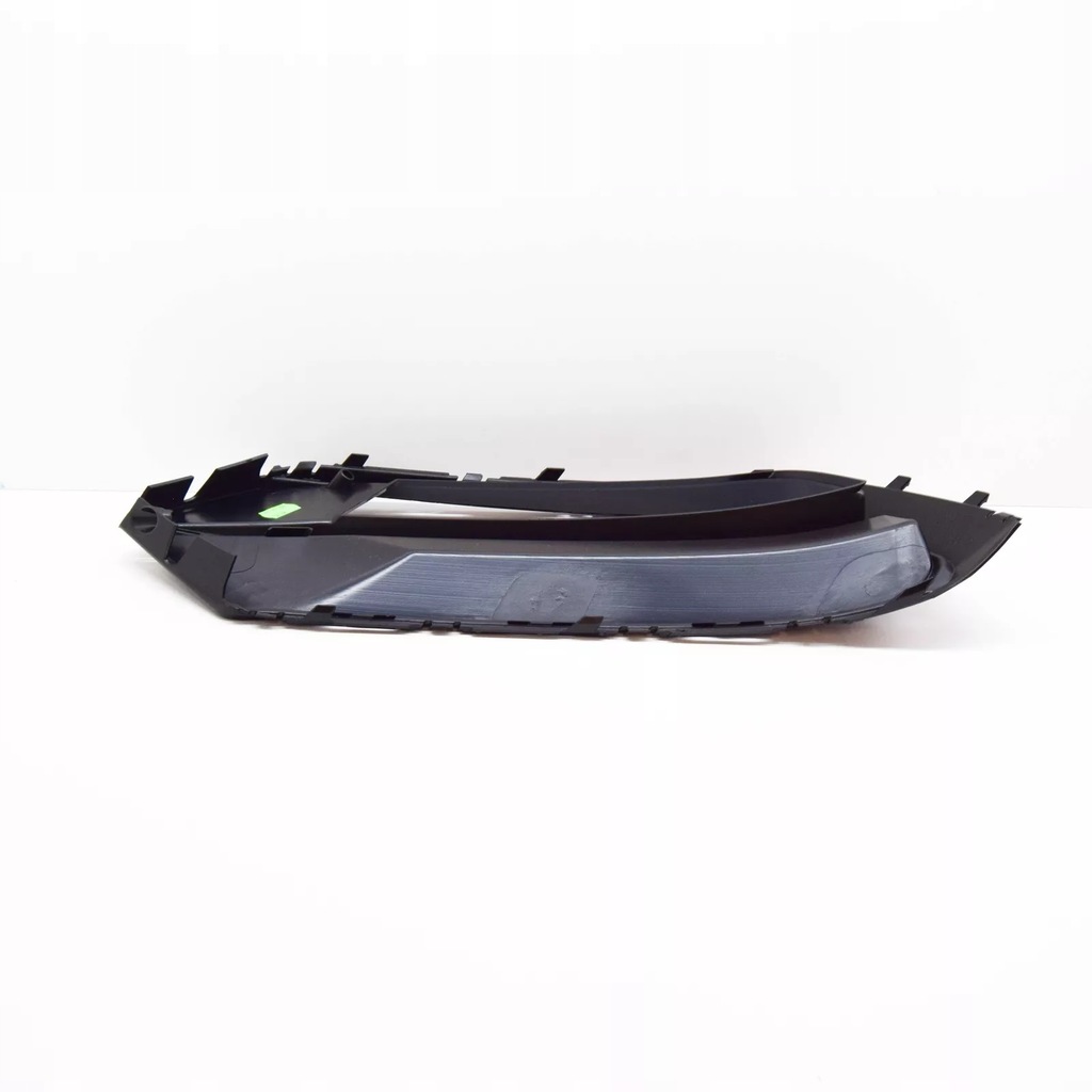 фото №1, Vw passat b8 3g передняя часть правый бампер vent решётка 3g0853666f041