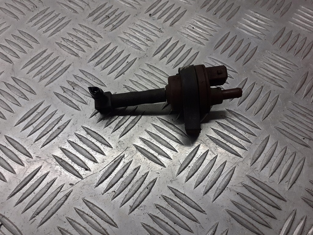 фото №1, Клапан вакууму citroen c3 1.1