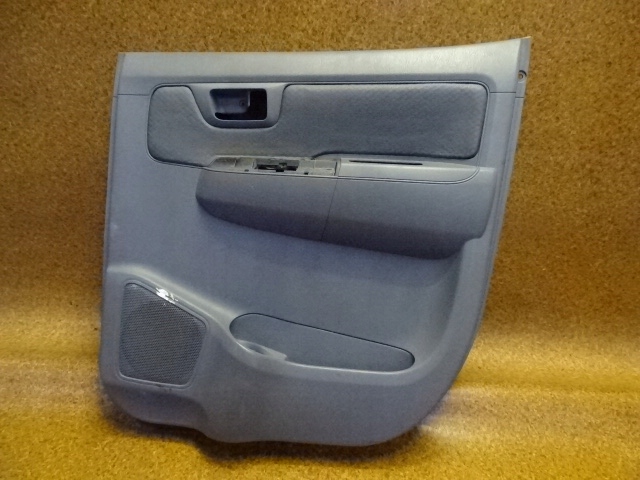 фото №1, Toyota hilux 07r # обшивка обивка задняя правый