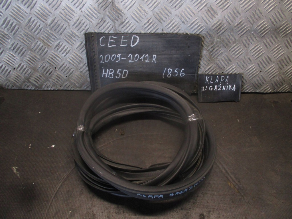 Купити Прокладка кришки задній kia ceed 09-12r hb 5d