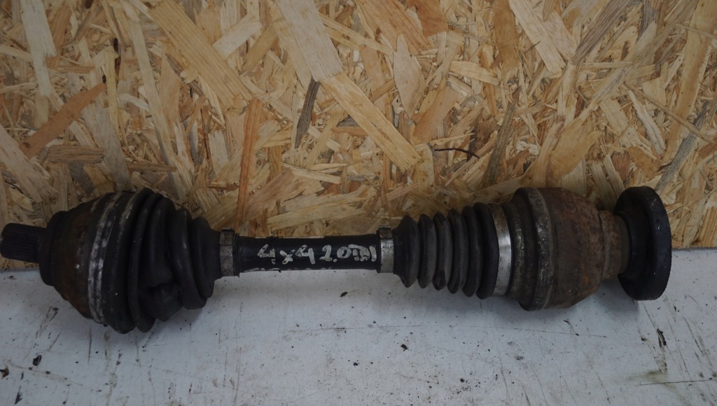 Привідний вал лівий перед vw tiguan i 5n0407763a Недорого