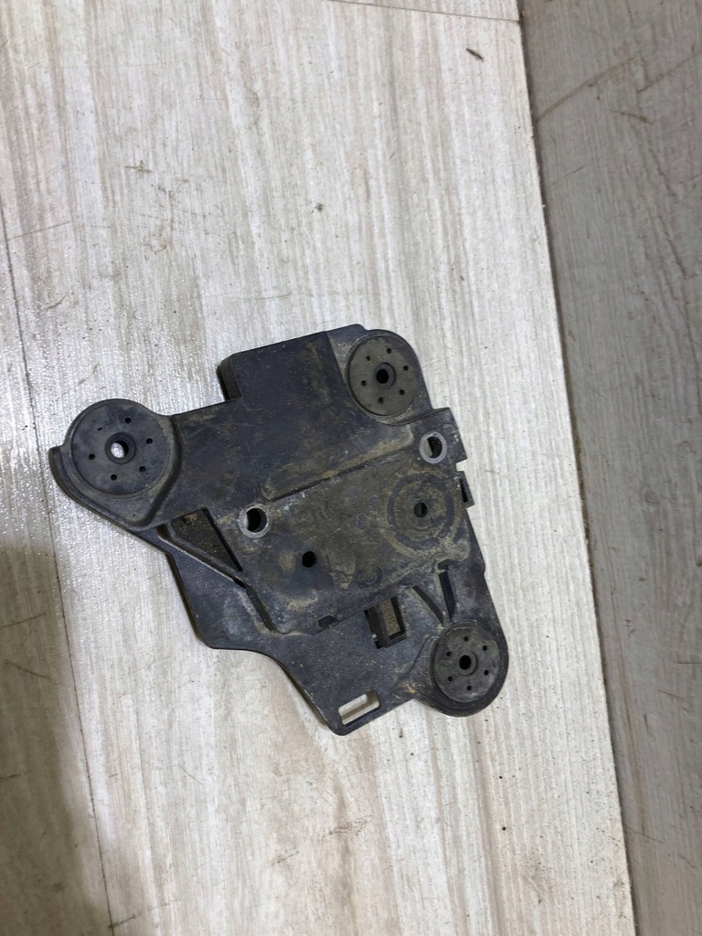 фото №1, Seat leon 5f 2016 кронштейн насоса abs