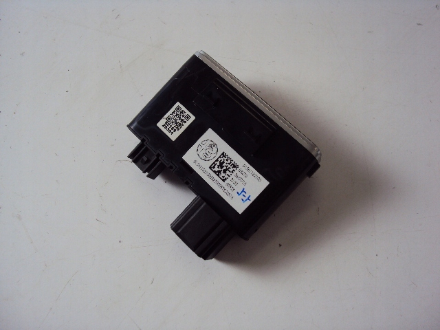 фото №2, Разъём aux usb alfa romeo giulia 2016-