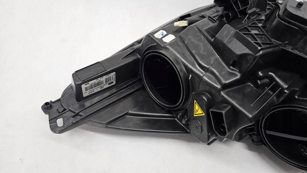 Ford kuga mk 2 рестайлинг  st фара перед правый  full led Доставка