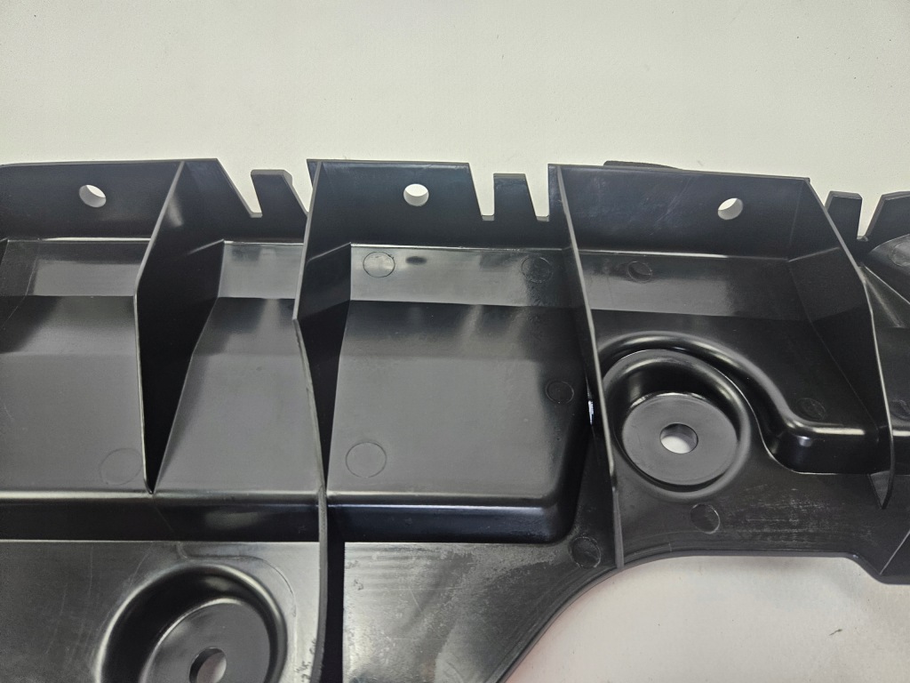 фото №12, Renault austral 2022 - напрямна кронштейн бампера задня лівий 850417028r