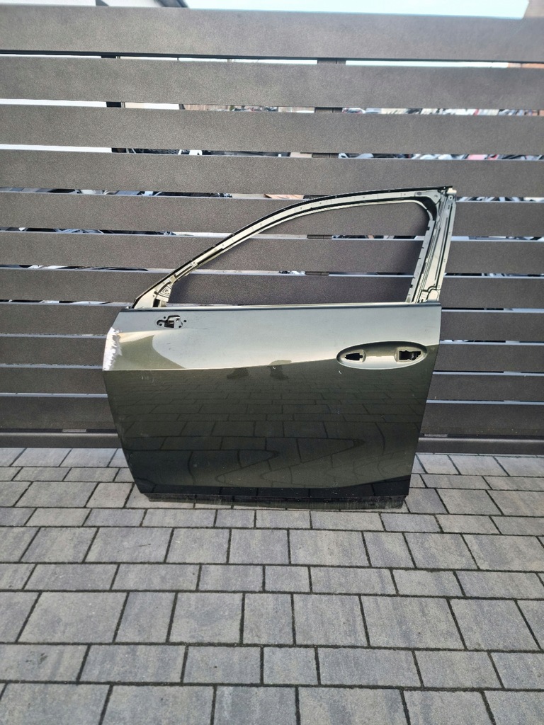 фото №1, Lexus ux дверь левая передние перед