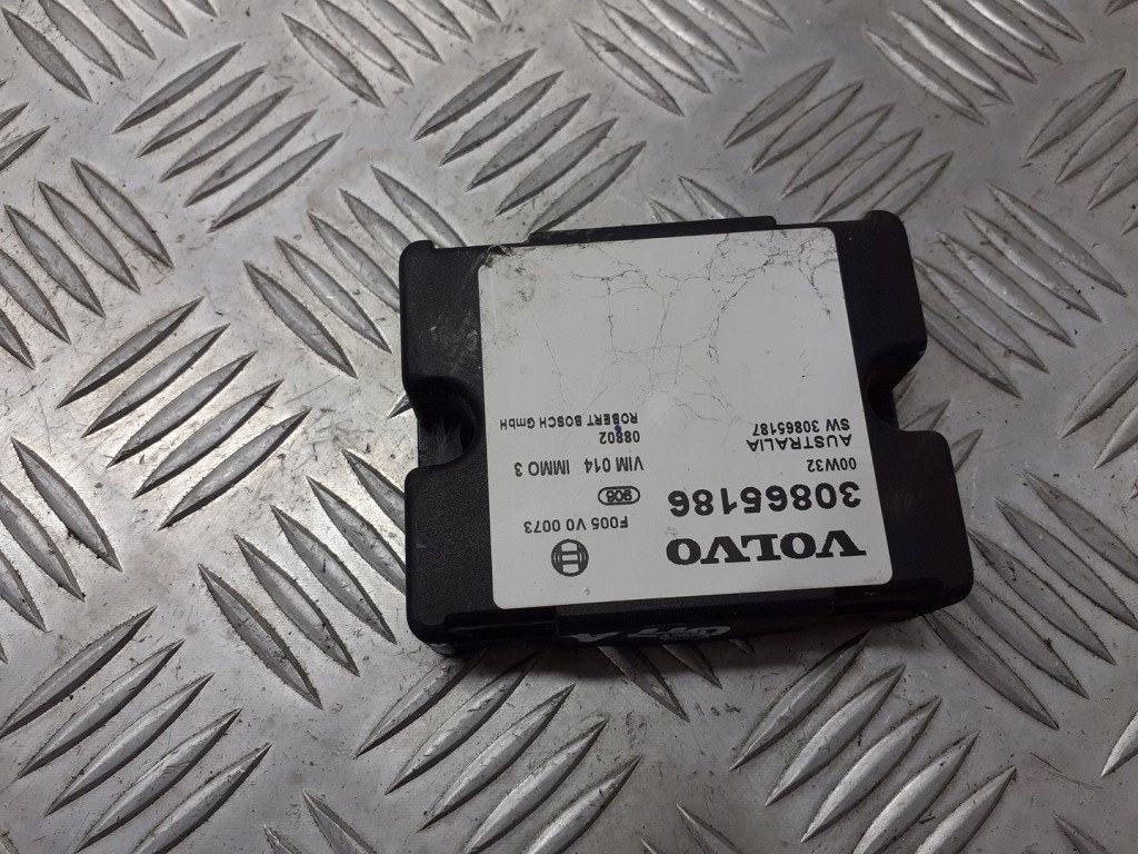 фото №1, Модуль иммобилайзер volvo v40 1.9 d 30865186