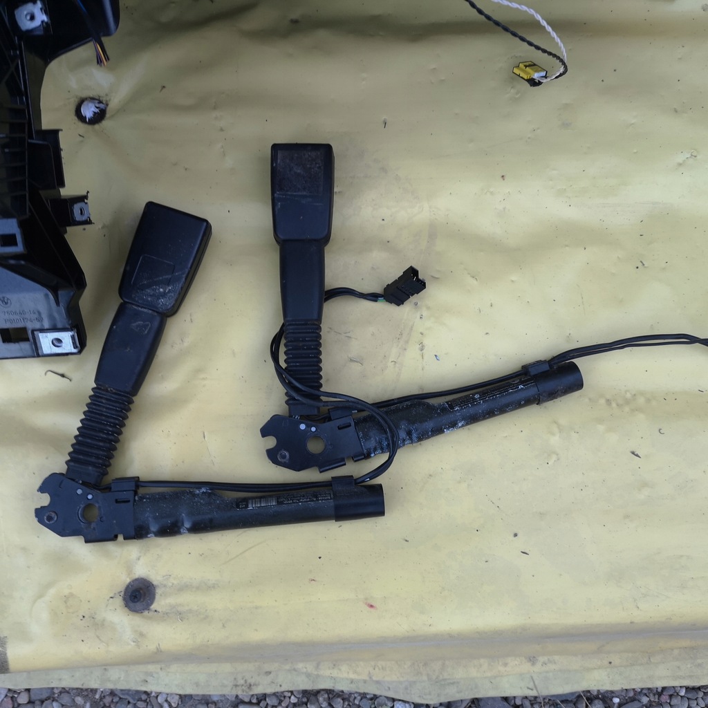 фото №6, Bmw 1 e81 e87 консоль приборная панель air bag комплект brązowa/beżowa