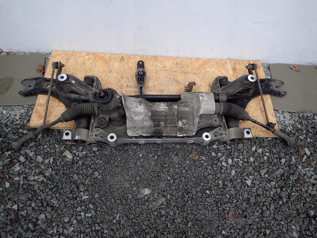 фото №1, Подвеска перед подрамник vw passat b7 2011-2014r