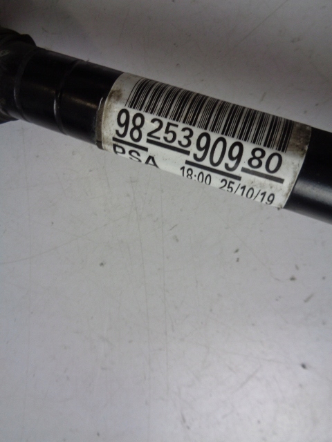 Привідний вал правий перед opel corsa f 1.2 puretech 2020 рік Оригінал