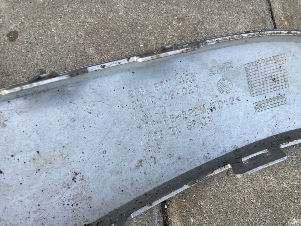 фото №7, Volkswagen t-cross 18- спойлер молдинг накладка бампера задняя 2gm807425