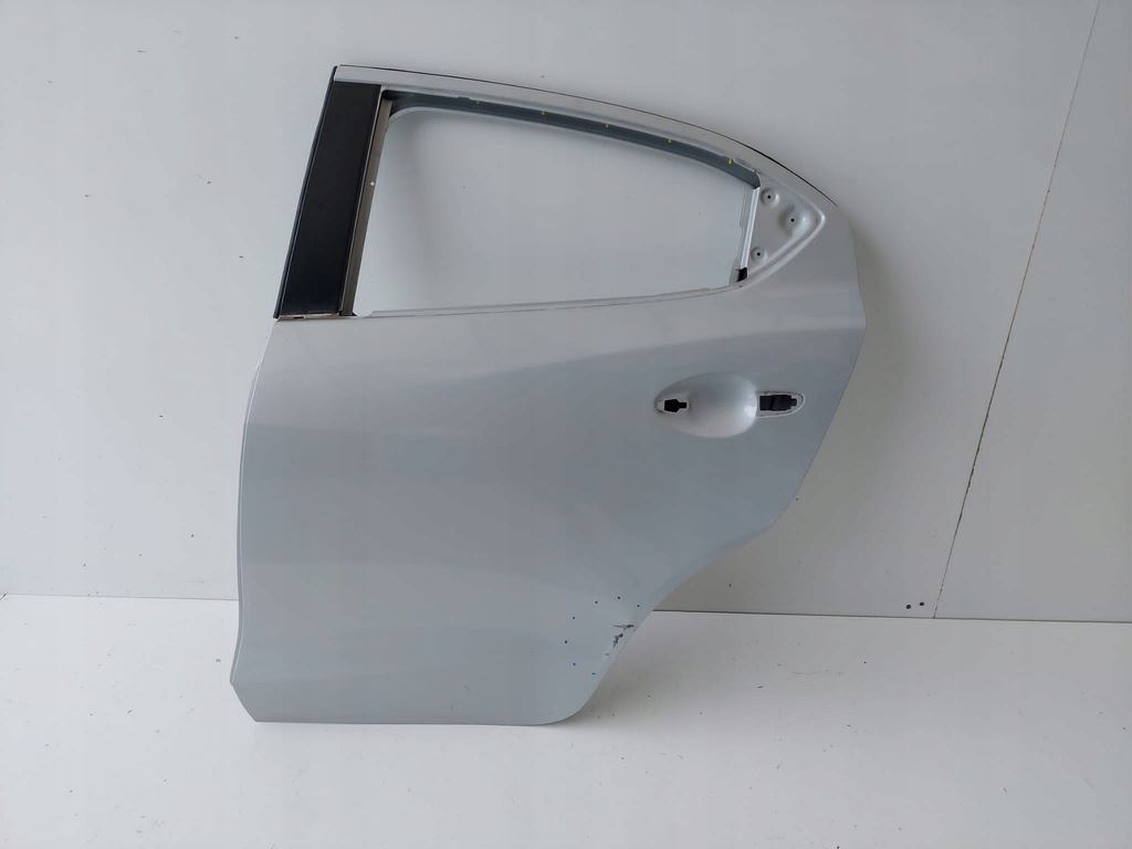 фото №1, Mazda 2 dj дверь левый задняя da6c73010 оригинал