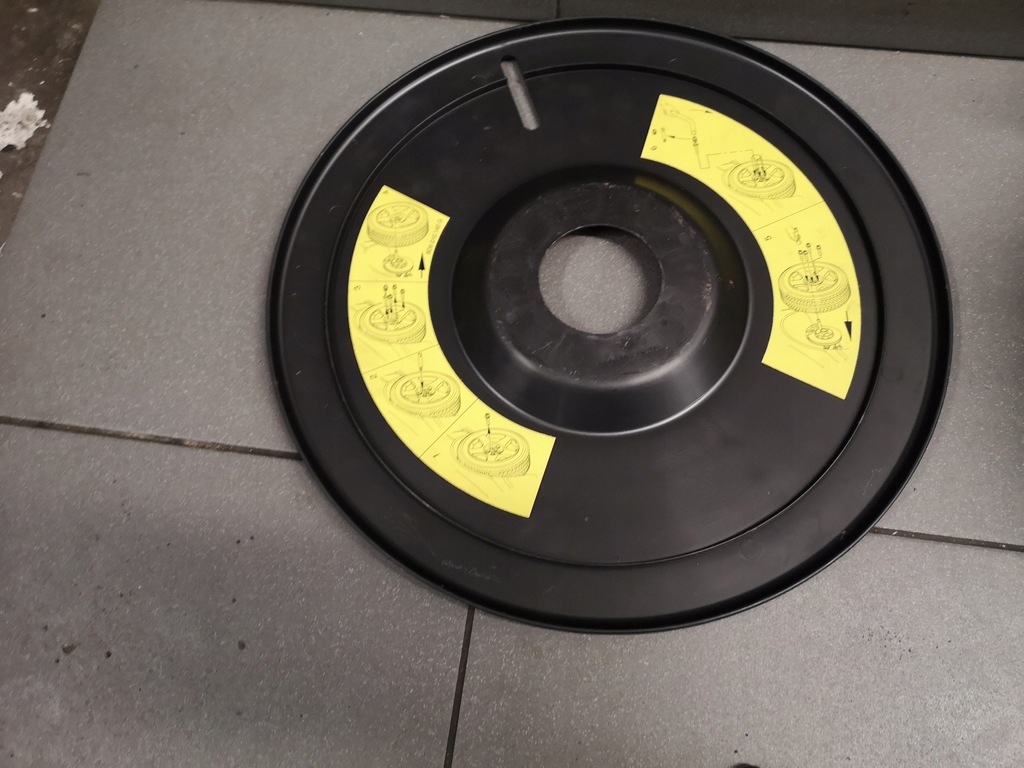 фото №7, Вкладиш багажника домкрат audi a3 8l 8l0012109