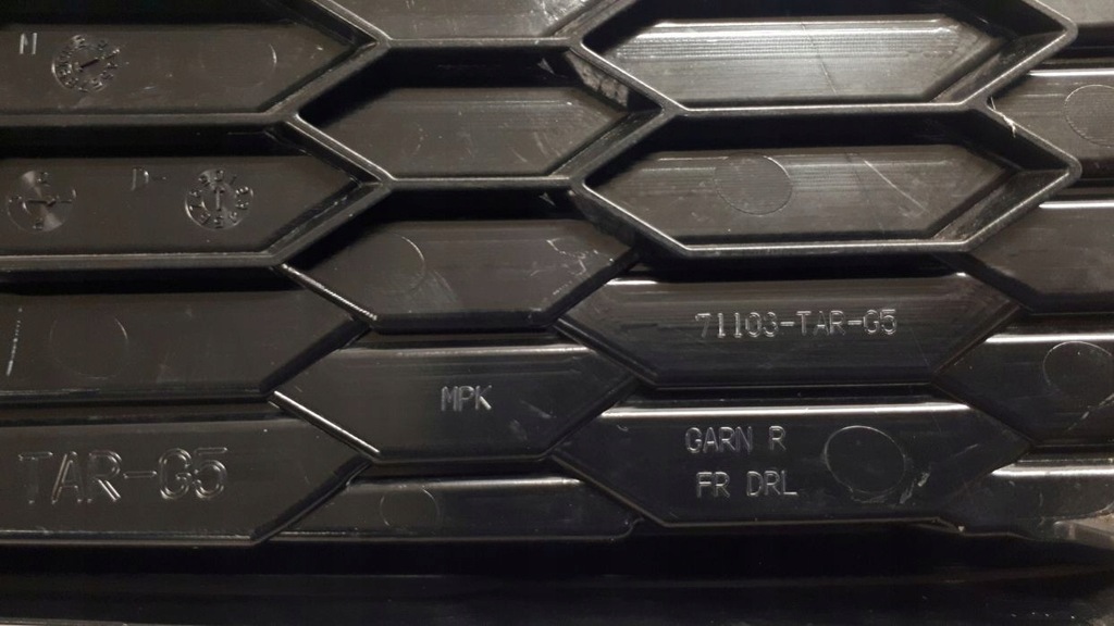 фото №7, Honda jazz 2018 решётка бампера правая перед