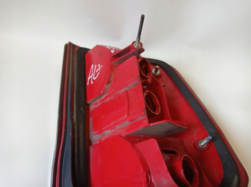 фото №11, Лампа правый задняя toyota rav4 ii хром