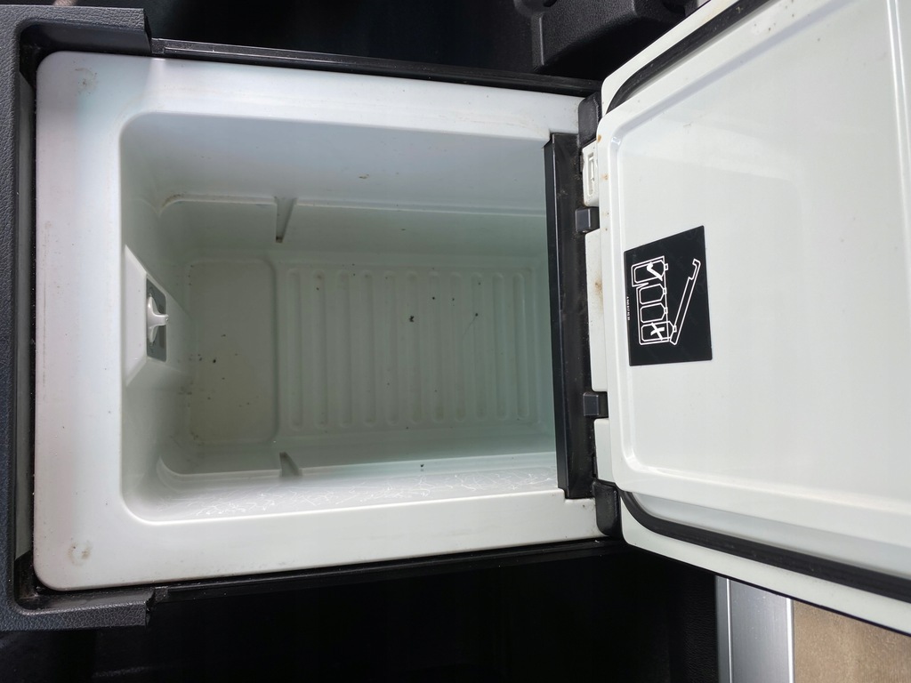 фото №5, A9608179220 mercedes actros mp4 - холодильник комплектна рейки