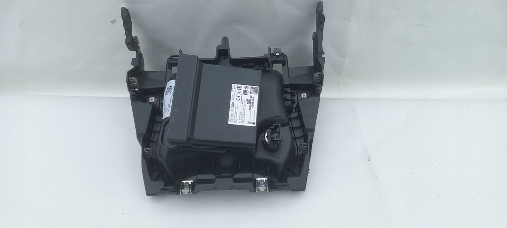 фото №9, Бардачок полка разъём прикуривателя peugeot 208 2008 ii 9830140180