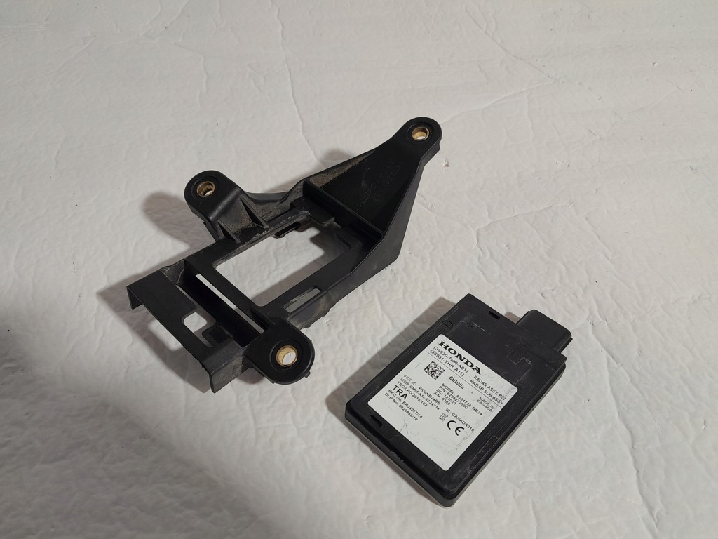фото №1, Honda odyssey v 18- датчик поперечина движения радар 36930-thr-a01 36931-thr-a11
