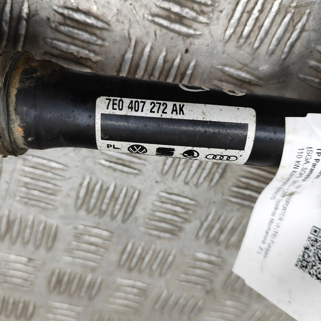 фото №7, Volkswagen transporter - caravelle t6 2017 правая сторона приводной вал передняя