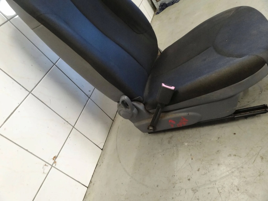 фото №5, Toyota aygo i 2006 3d сидіння водія лівий перед передній