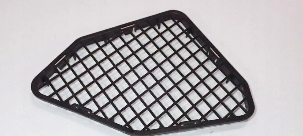 фото №1, Решётка обдув вентилятор audi q7 4l 7l0819062a