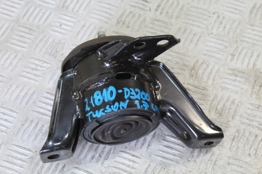 фото №1, Кронштейн подушка двигателя tucson ii 21510-d3200