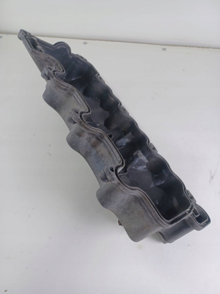 Mercedes e w210 2.8 v6 204 km крышка клапанов a1120160305 Недорого