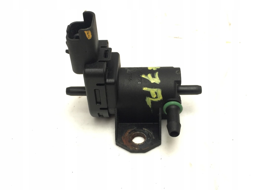 фото №1, Fiesta mk7 lift клапан клапан вакууму