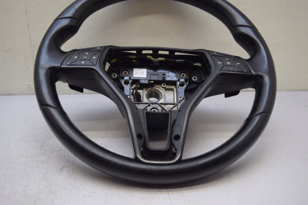 фото №1, Mercedes glk x204 lift a218 cls повітропровід мультифункція шкіра