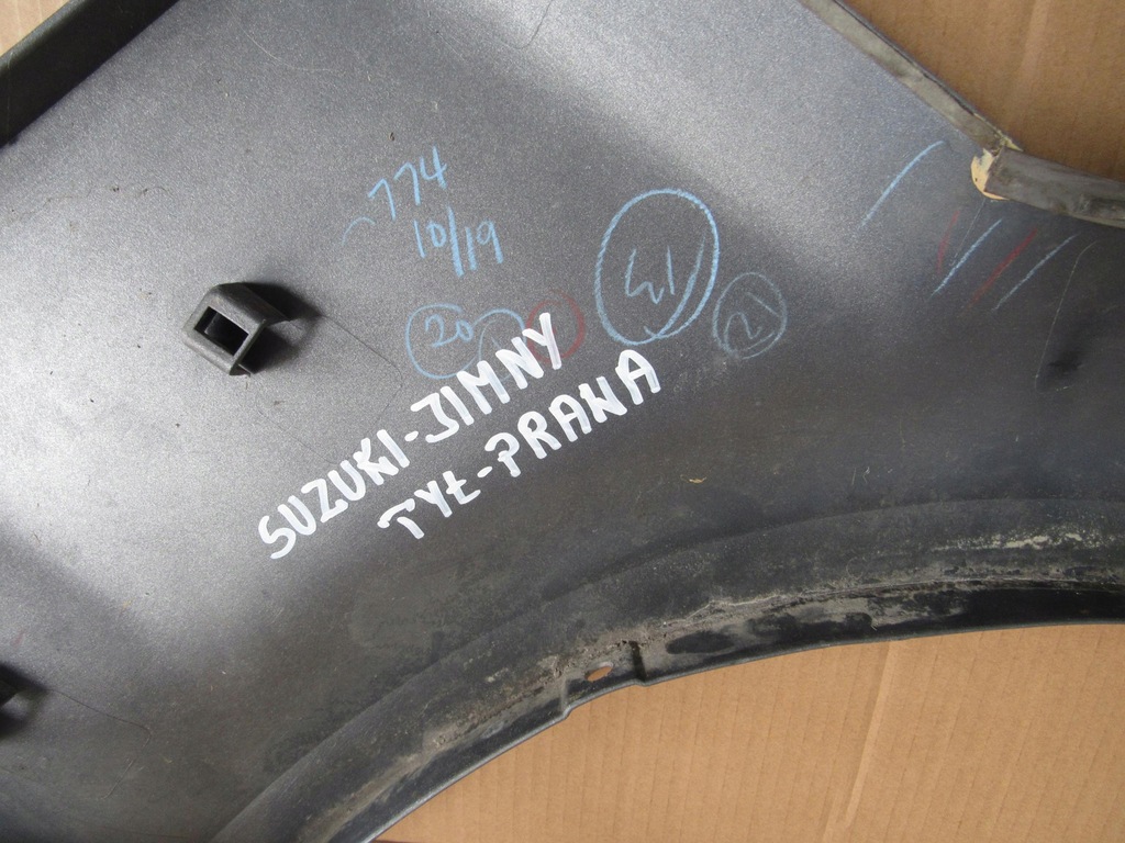 фото №6, Suzuki jimny молдинг крила задня права