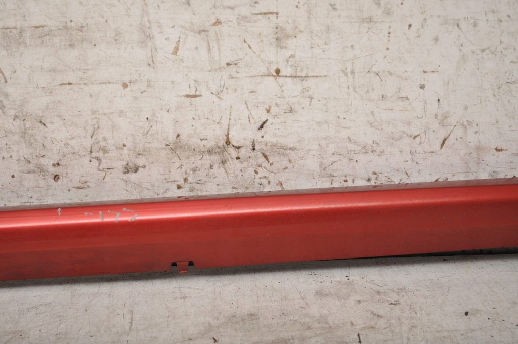 фото №2, Renault clio iv накладка порог правая