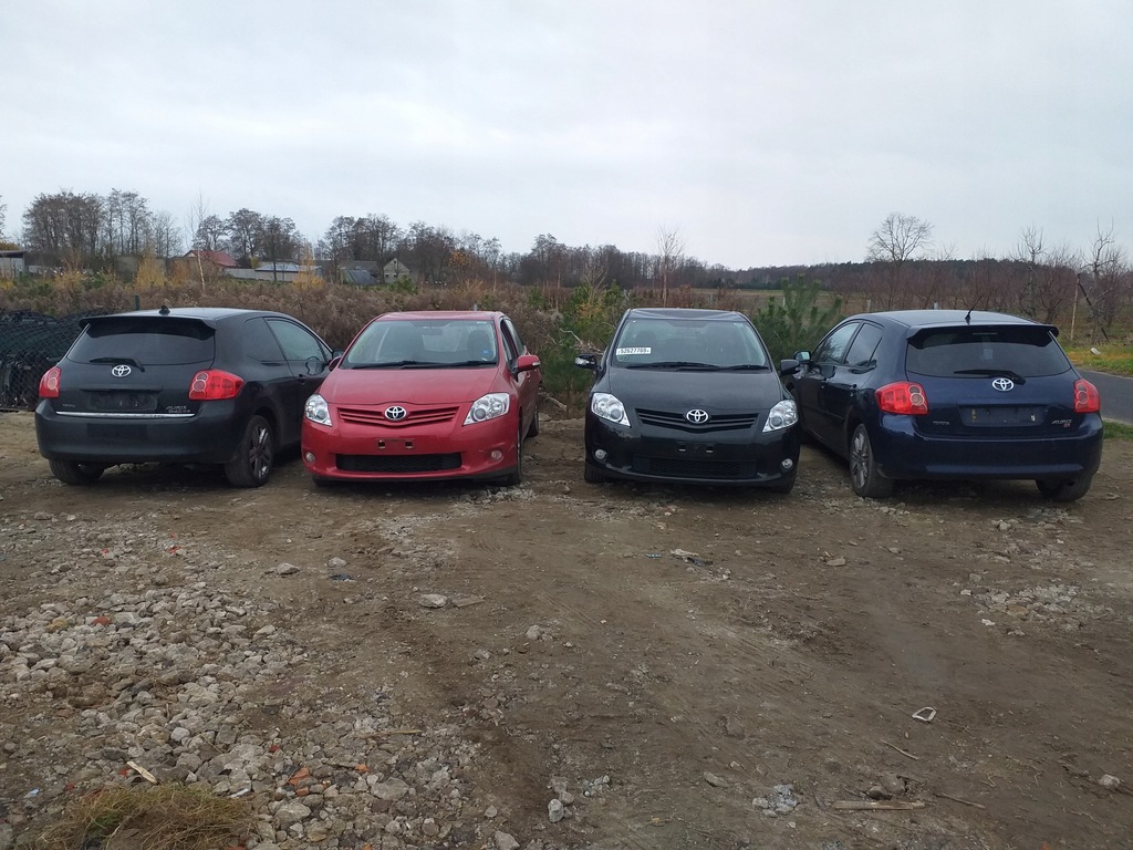 фото №9, Toyota auris i решётка радиатора решётка радиатора бампера перед 53111-02390