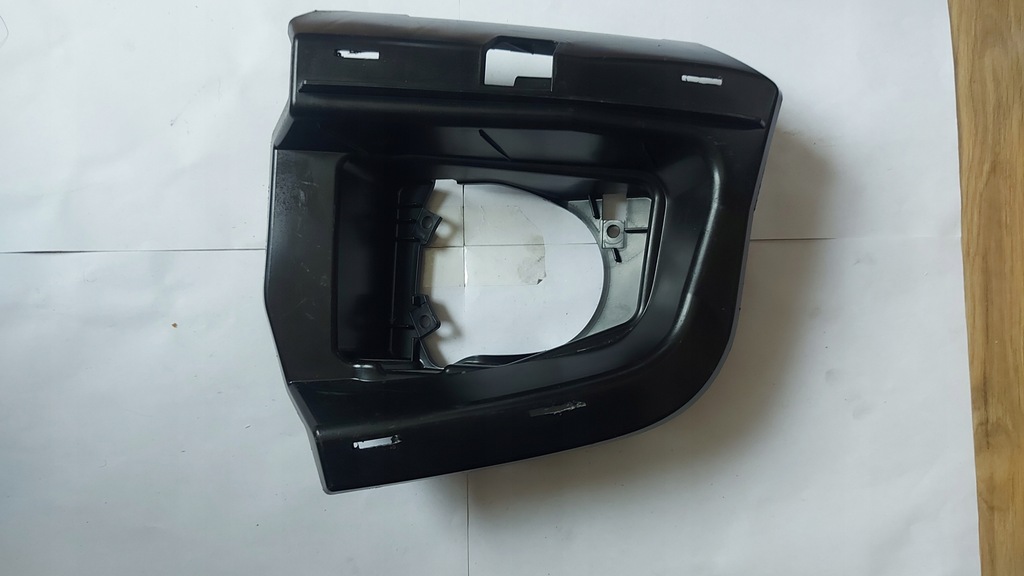 фото №1, Решітка рамка протитуманної фари ліва vw crafter