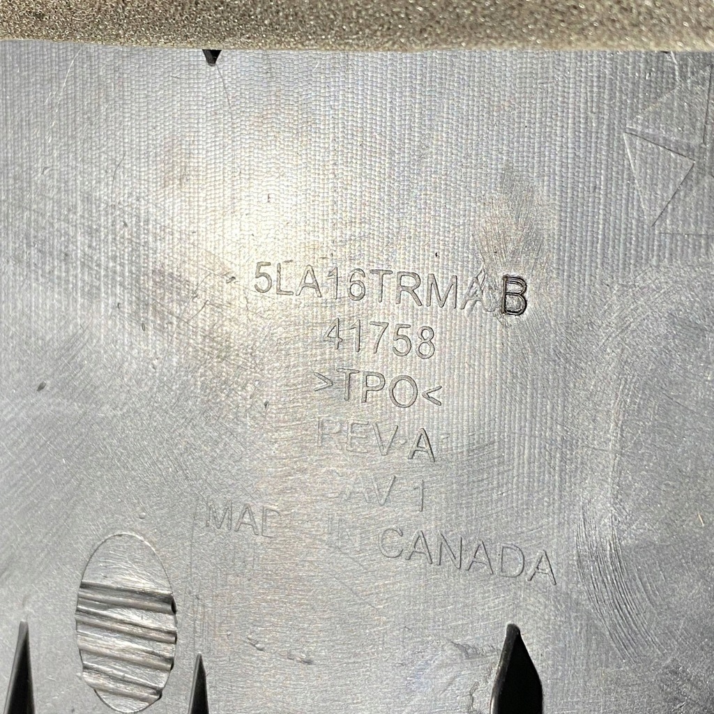 фото №11, Dodge challenger 2019 element панелі приладової панелі / dół