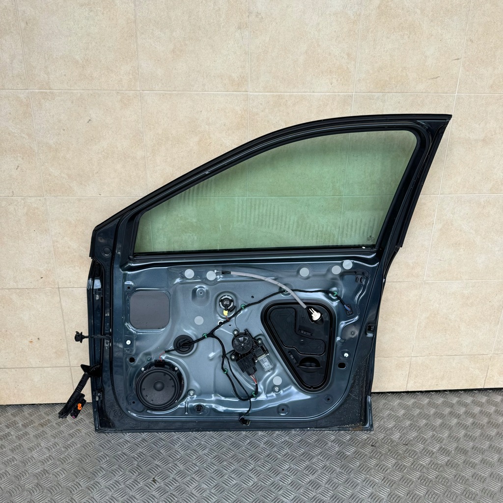 фото №4, Дверь передние правое seat arona 6f9 2020 rok