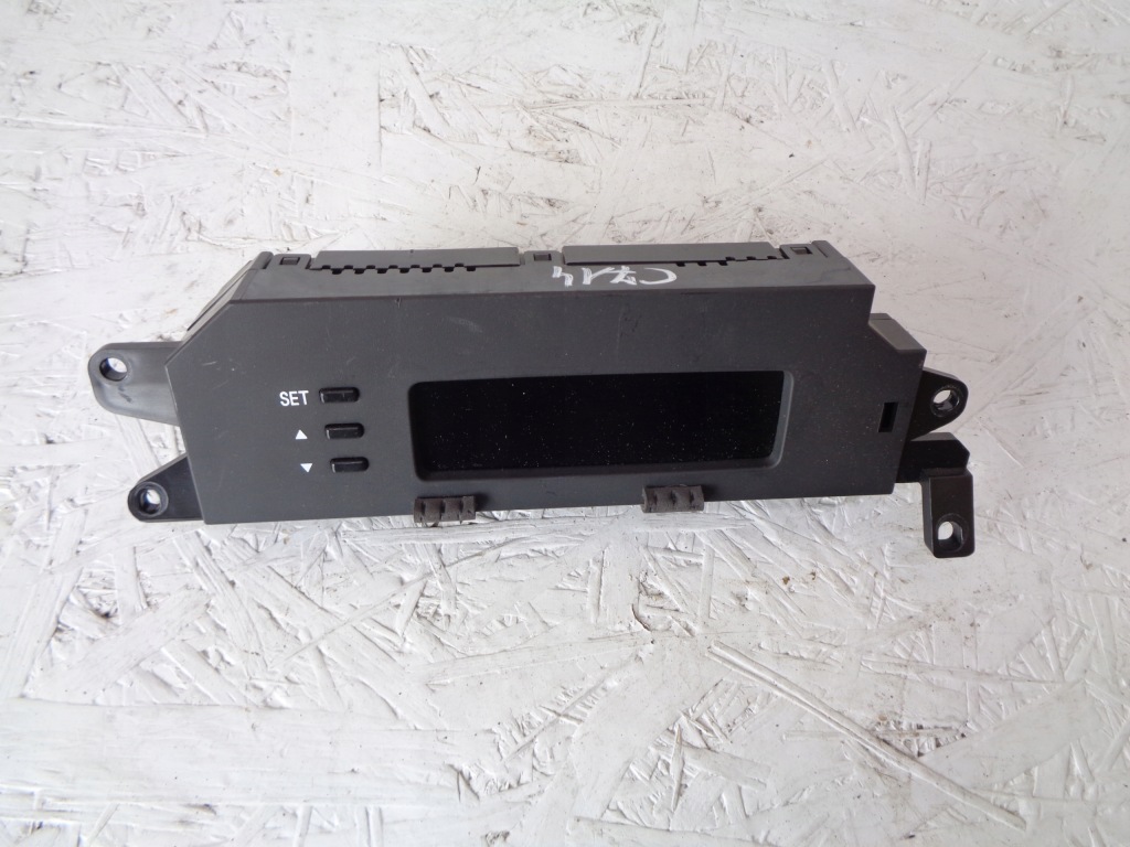 фото №1, Hyundai i20 lift дисплей 94101-1j721