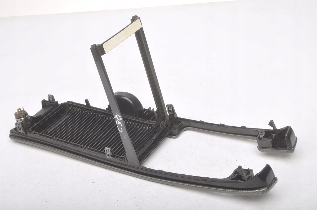 фото №8, Volvo c30 lift s40 ii v50 шторка бардачка 30755392