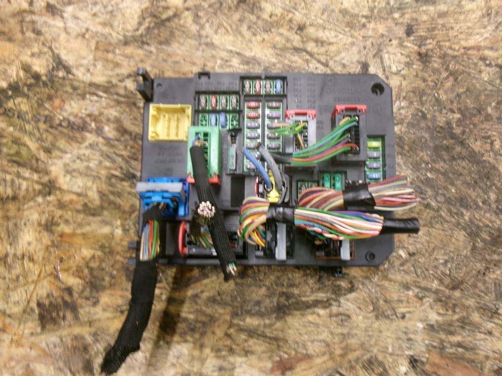 фото №1, Peugeot 508 i коробка модуль bsi 9664992380