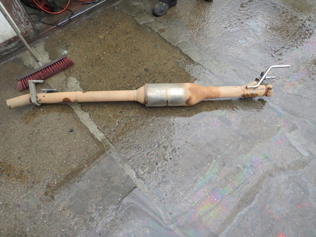 фото №1, Гаситель инжектор adblue 2.2 mercedes sprinter 906