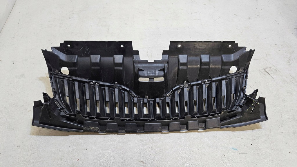 фото №10, Решітка радіатора решітка радіатора skoda fabia iii 3 6v0853653