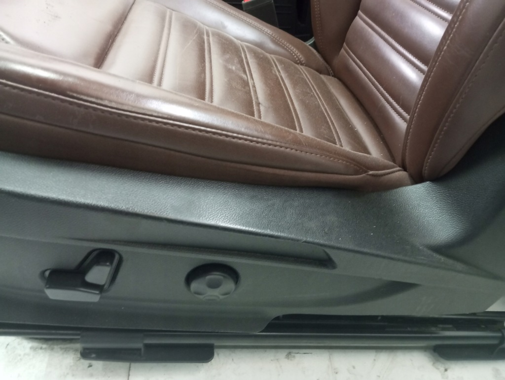 фото №7, Оббивка шкіра сидіння alfa romeo stelvio коричневі