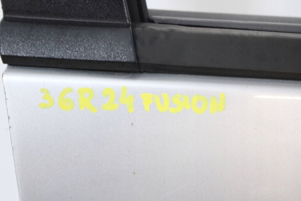 фото №12, Ford fusion i lift 2005r- двері праве правий перед передні 62 - код лакофарбового покриття