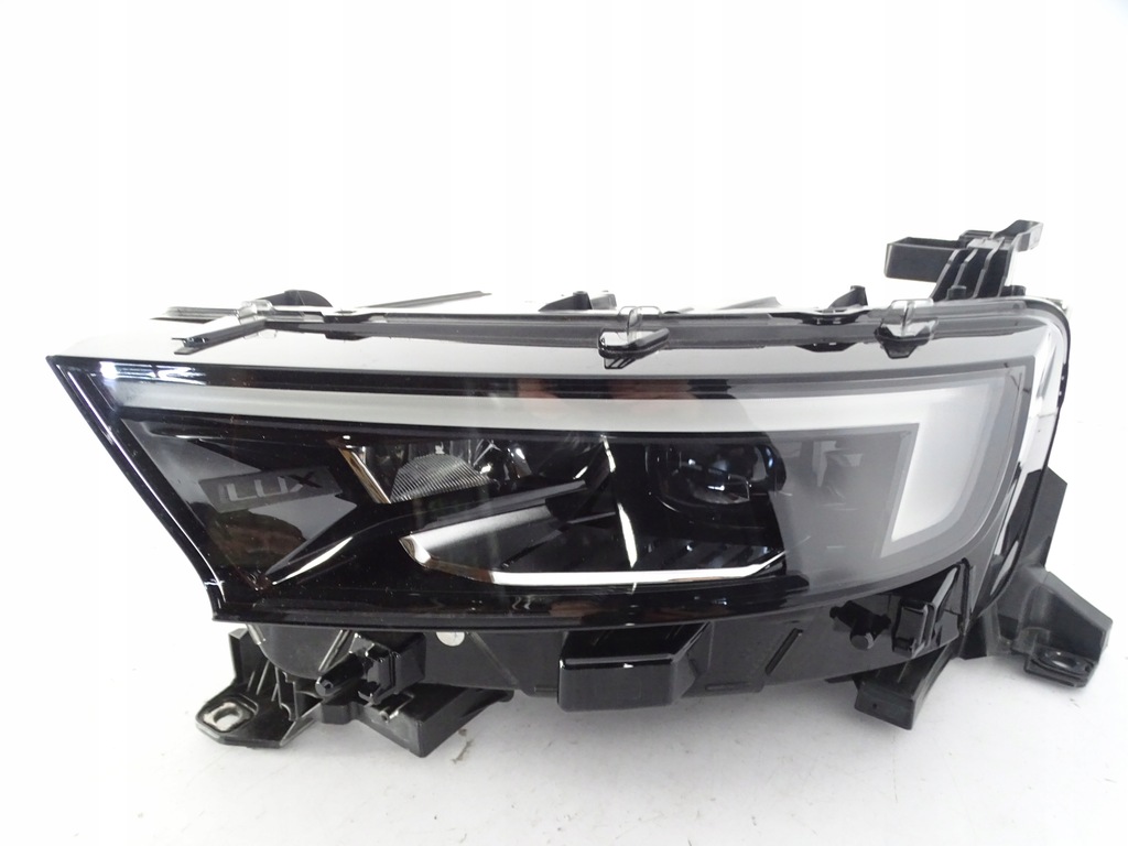 фото №1, Лампа перед передняя левая opel mokka b ii matrix 9834016880