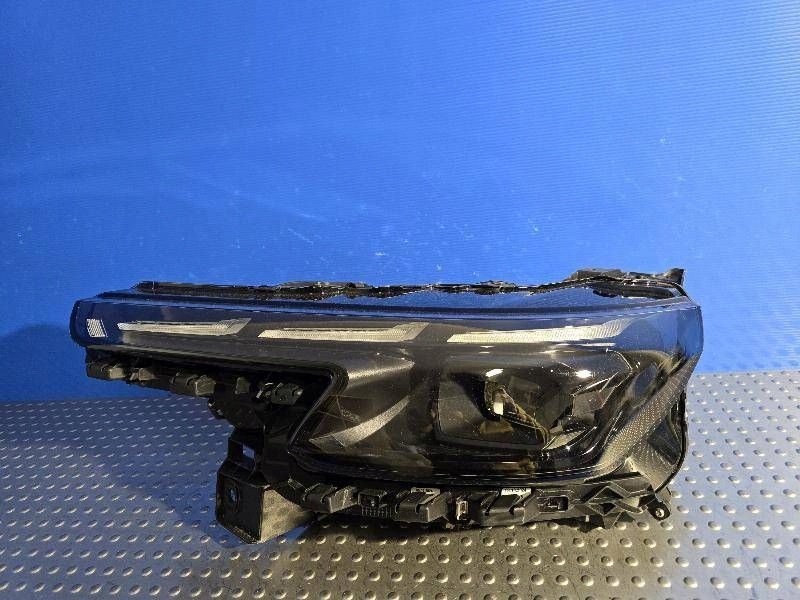 Alfa romeo milano junior full led 50572577 фара передняя перед левая Оригинал