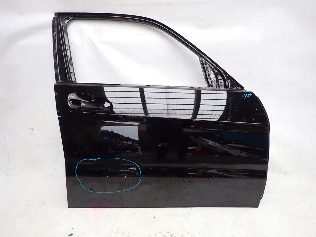 фото №1, Mercedes glk w204 дверь правое перед передние