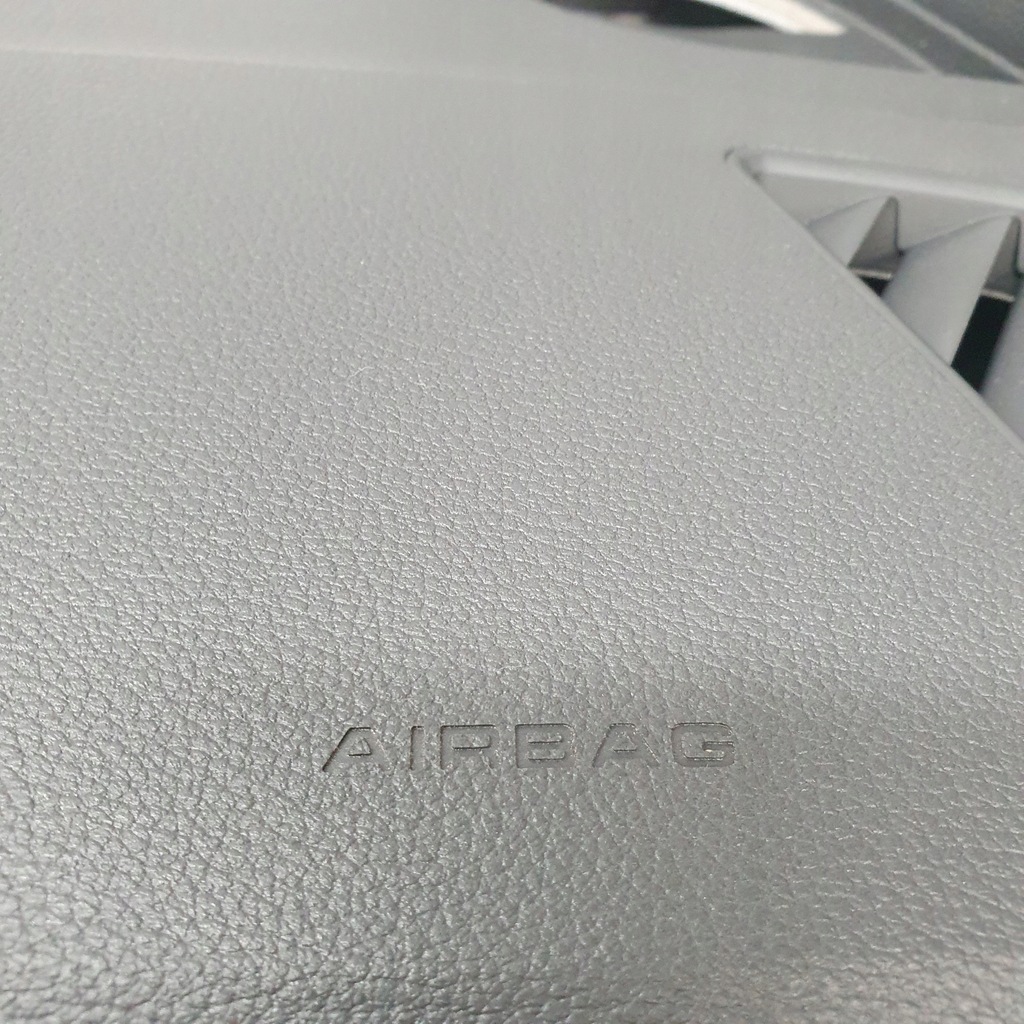 фото №5, A4 b9 a4 8w приборная панель консоль подушки безопасности ремни подушка безопасности