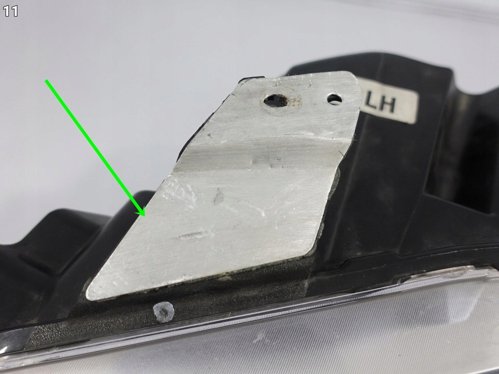 фото №12, Ford mustang v 5 gt 09-12 lift левая лампа обычная противотуманная фара перед